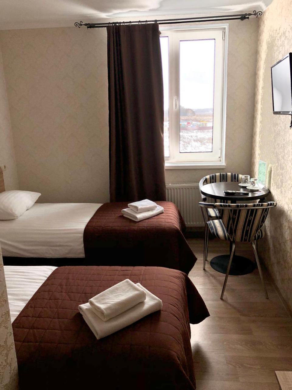 Gatnoye Zhuliany City Hotel מראה חיצוני תמונה