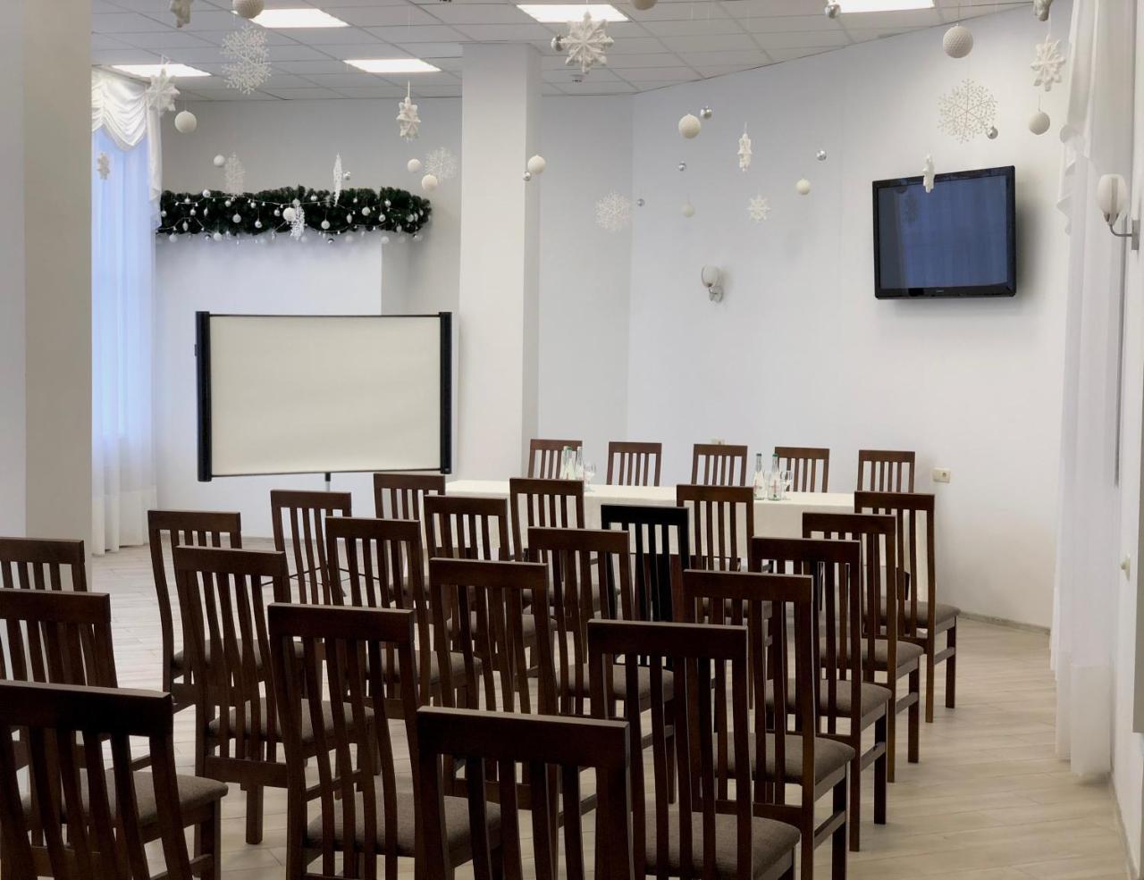 Gatnoye Zhuliany City Hotel מראה חיצוני תמונה