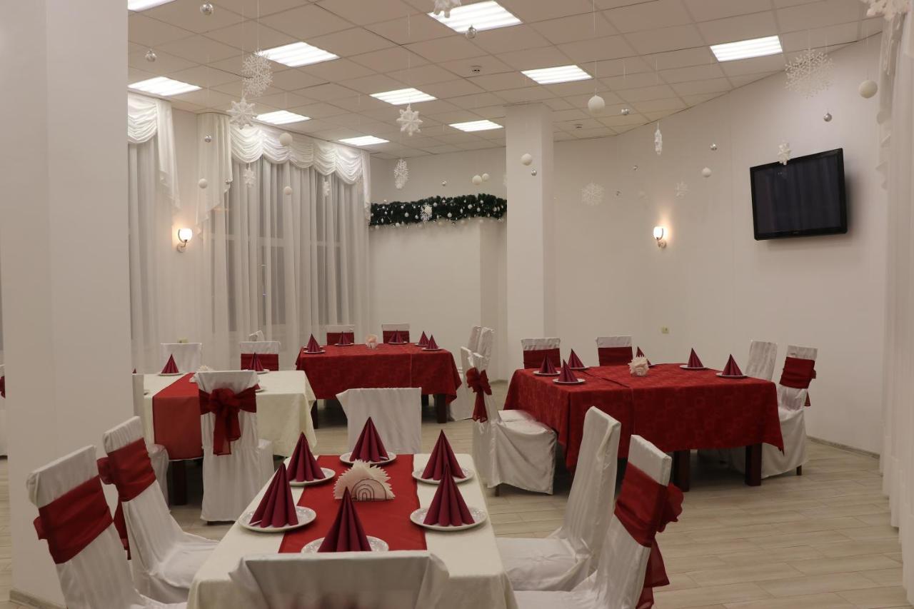 Gatnoye Zhuliany City Hotel מראה חיצוני תמונה