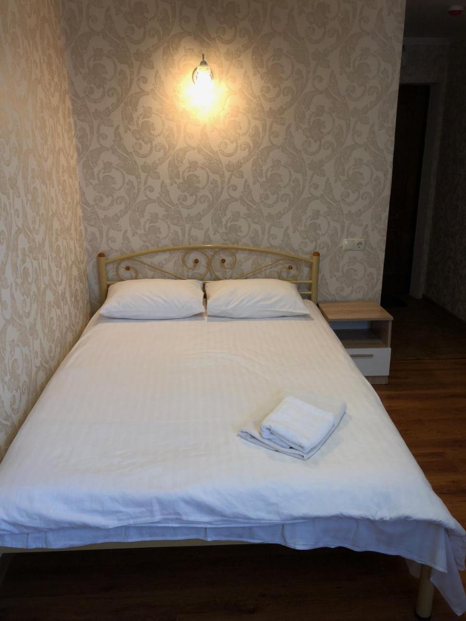 Gatnoye Zhuliany City Hotel מראה חיצוני תמונה