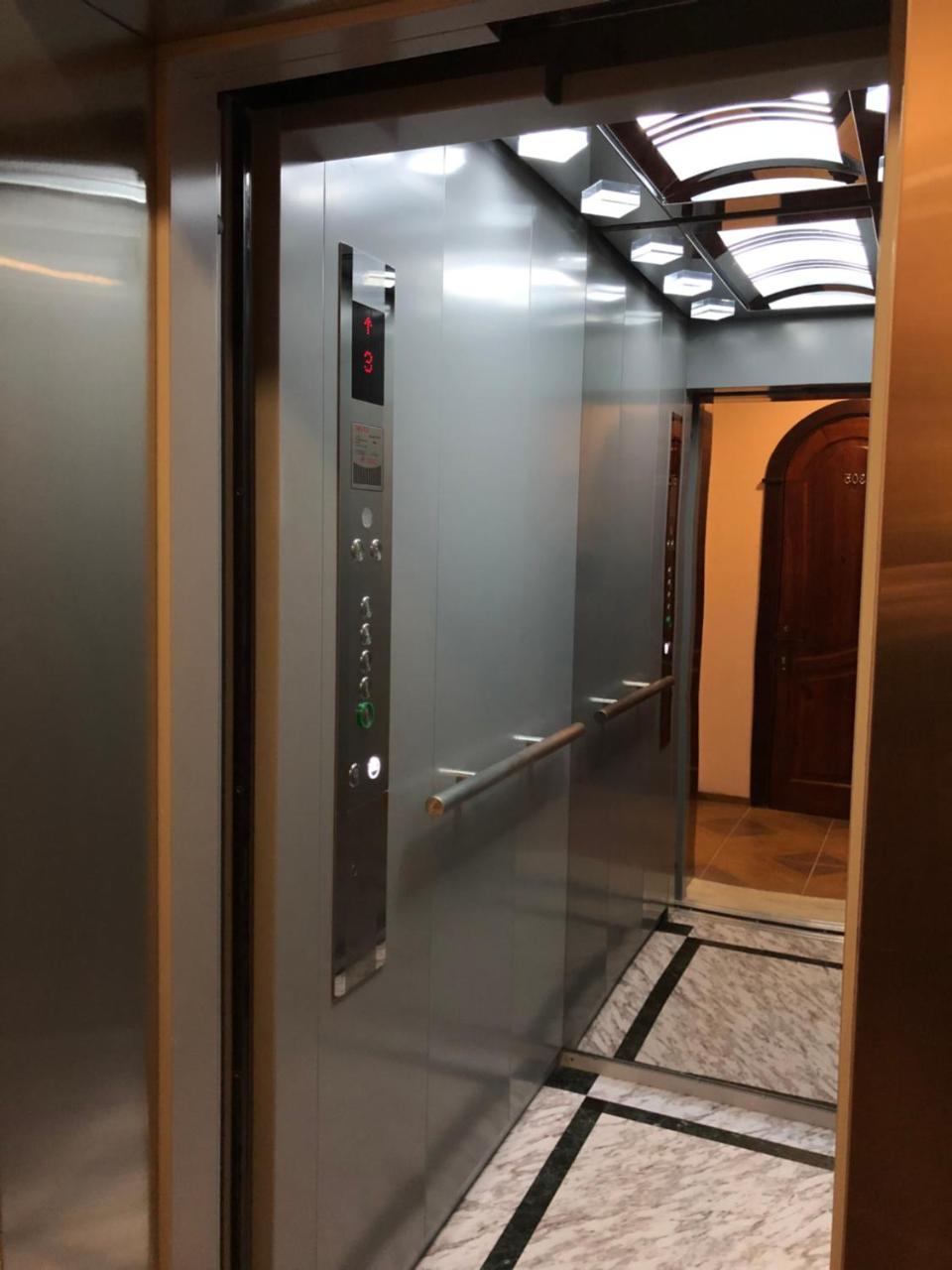 Gatnoye Zhuliany City Hotel מראה חיצוני תמונה