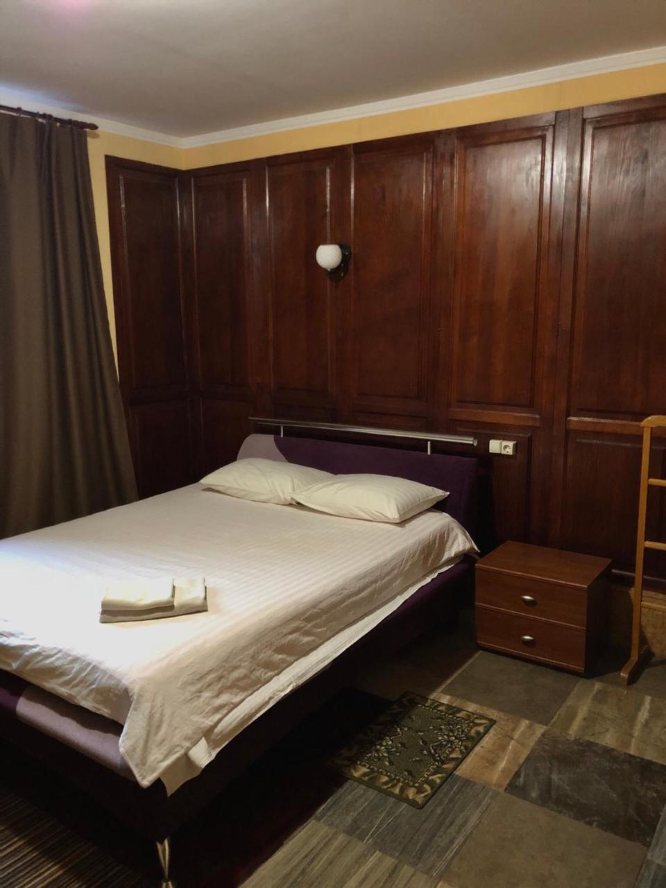 Gatnoye Zhuliany City Hotel מראה חיצוני תמונה